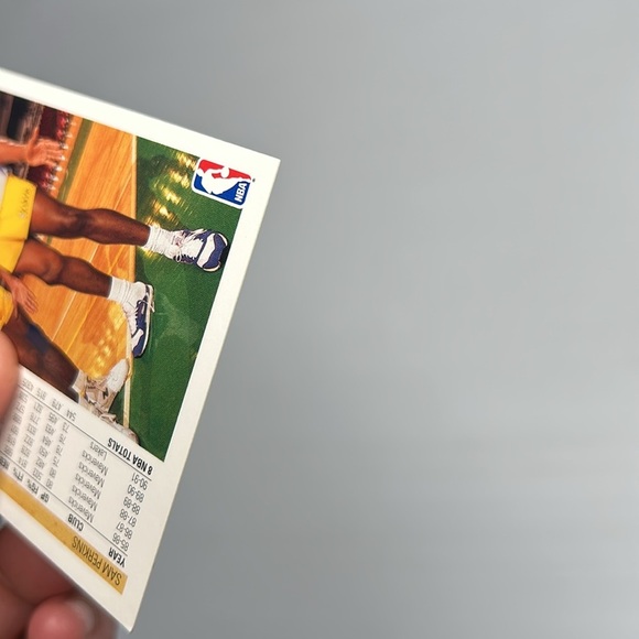 Sam Perkins Lakers 1991-92 Upper Deck #144 Trading Card - Picture 6 of 7